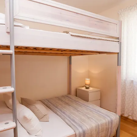 Apartman Mazuranic Bol