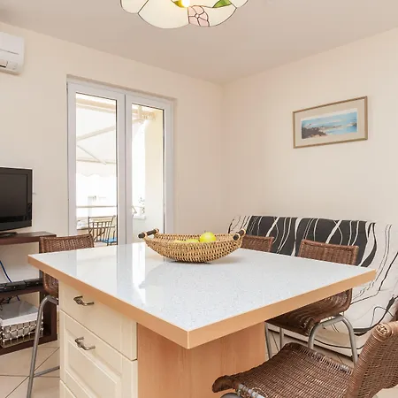 Mazuranic Apartman *